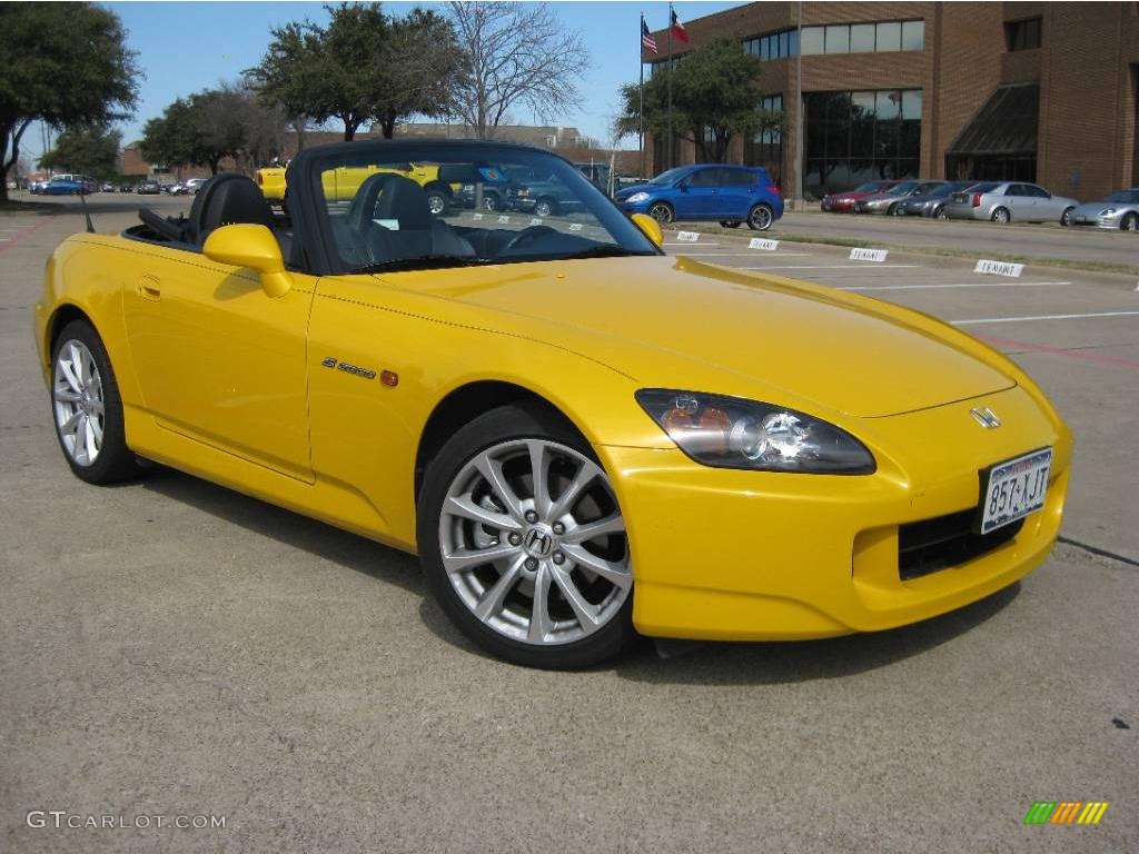 Rio Yellow Pearl Honda S2000