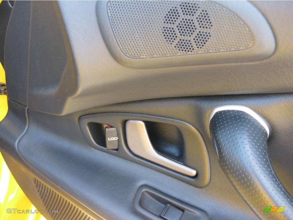 2007 S2000 Roadster - Rio Yellow Pearl / Black photo #41