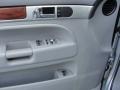 Kristal Grey Door Panel Photo for 2005 Volkswagen Touareg #62508721