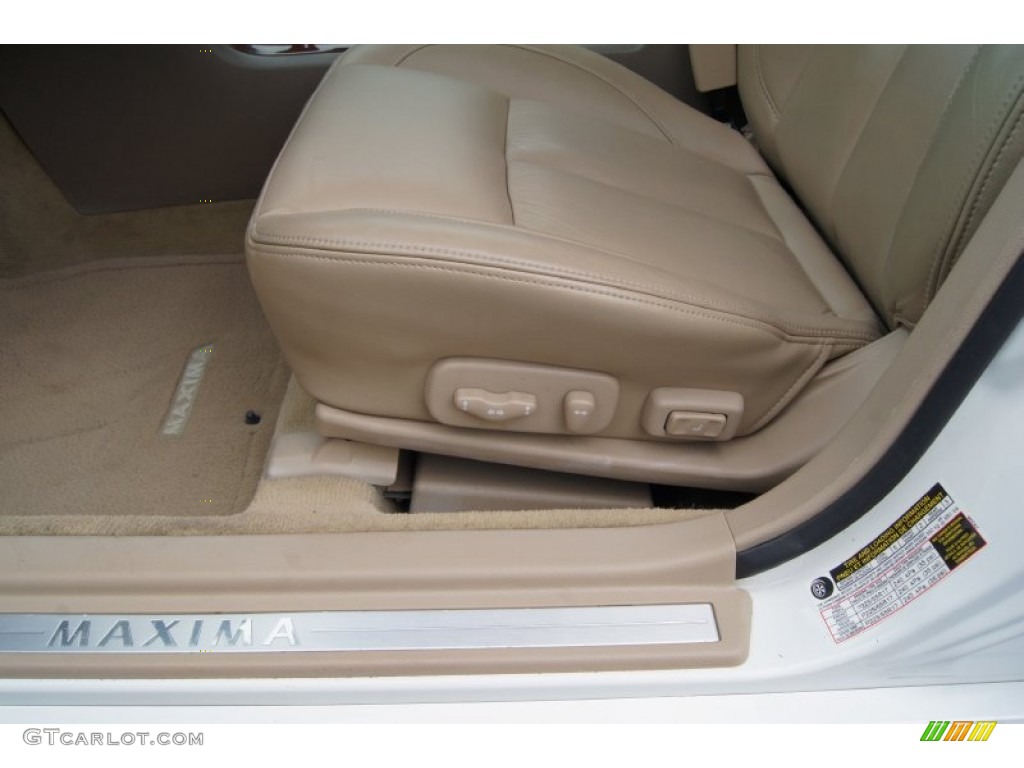 2008 Nissan Maxima 3.5 SL Front Seat Photo #62509261