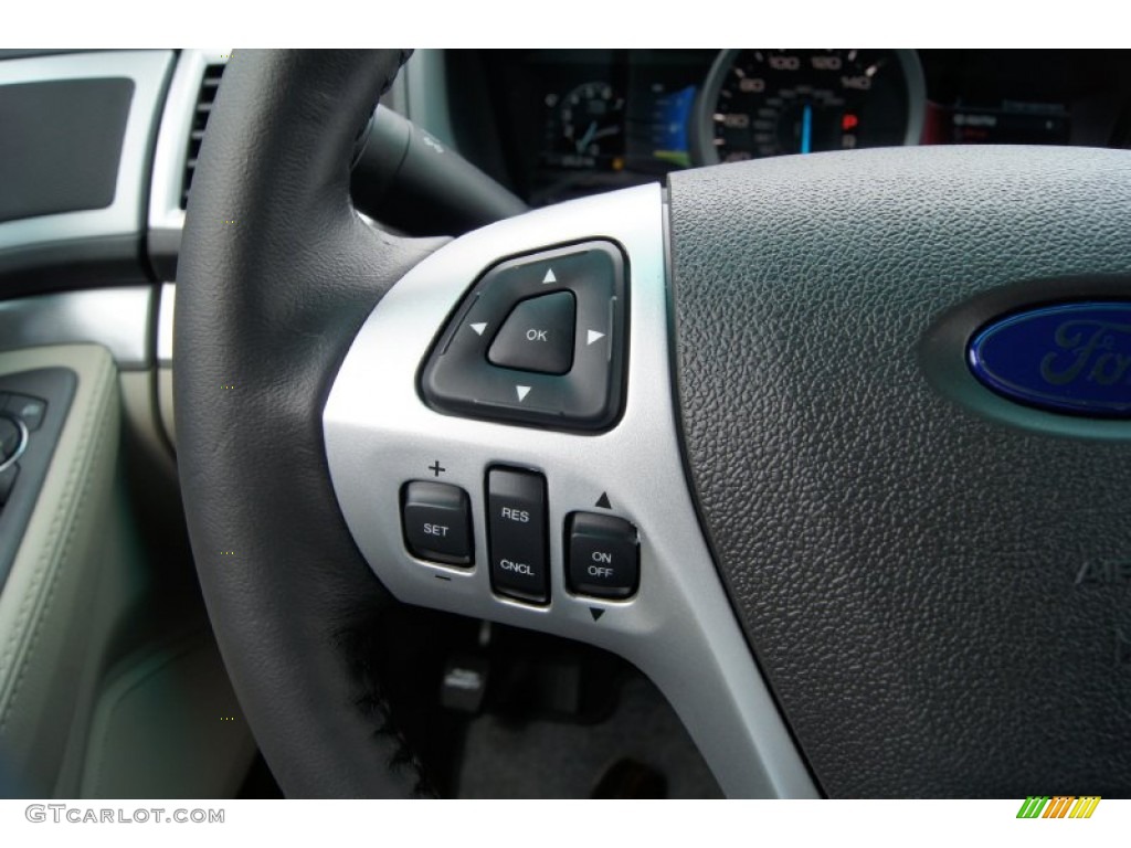 2013 Ford Explorer XLT EcoBoost Controls Photo #62509678