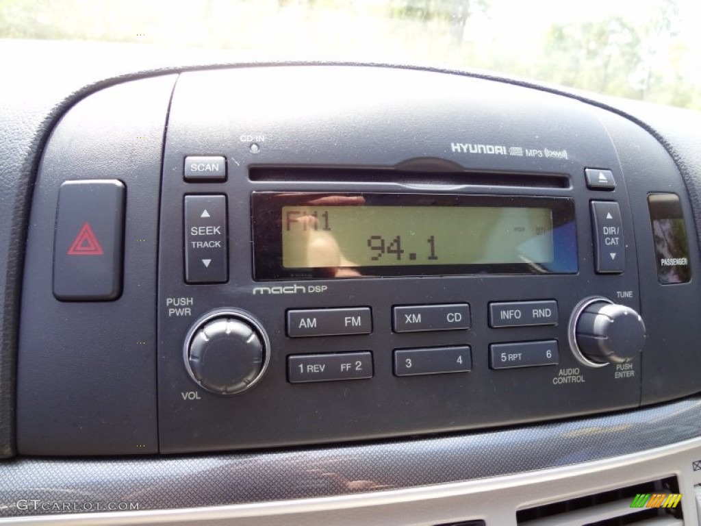 2008 Hyundai Sonata GLS Controls Photo #62510656