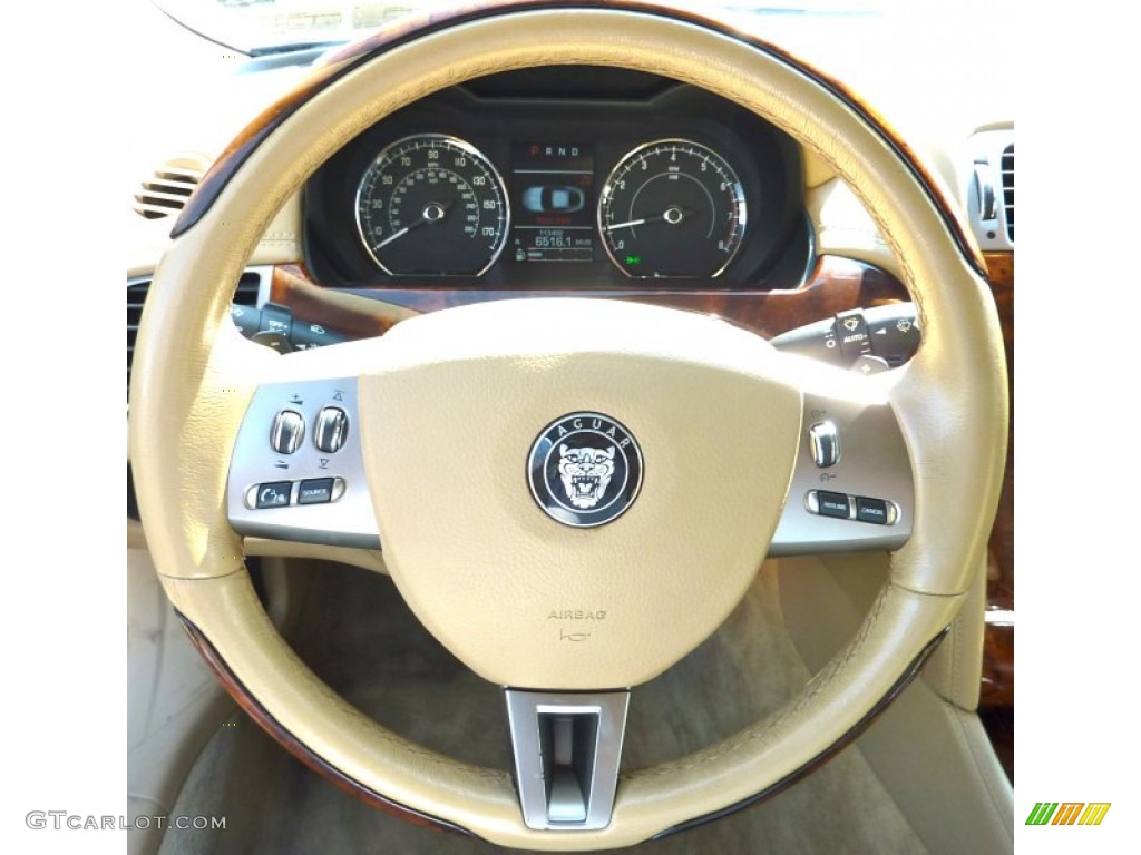 2007 Jaguar XK XK8 Coupe Caramel Steering Wheel Photo #62512108