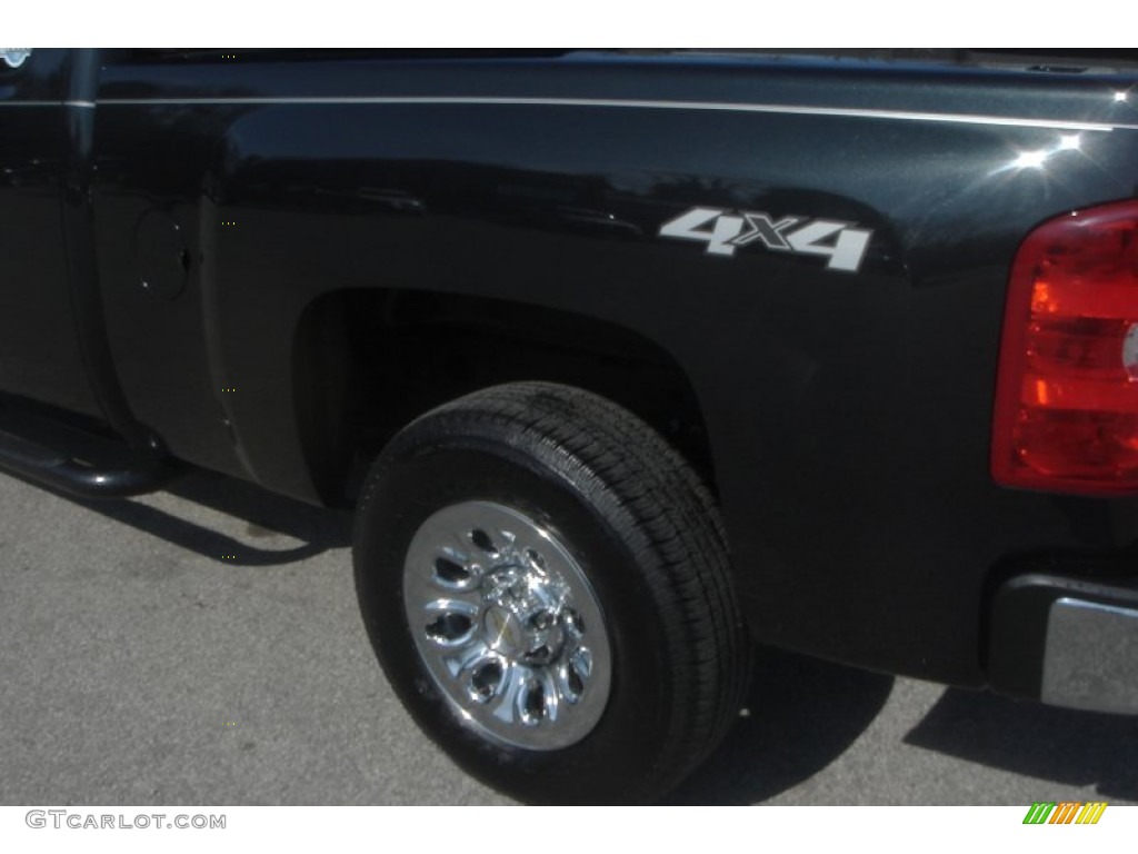 2009 Silverado 1500 Extended Cab 4x4 - Black Granite Metallic / Dark Titanium photo #3