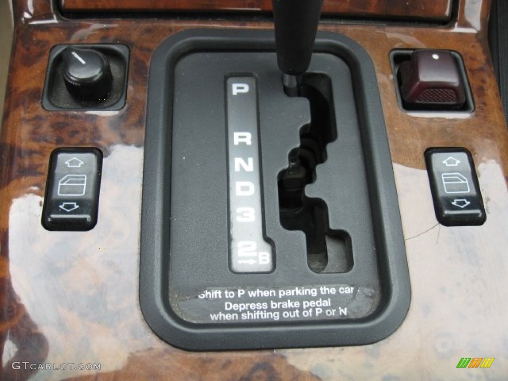1991 Mercedes-Benz SL Class 500 SL Roadster 4 Speed Automatic Transmission Photo #62515582