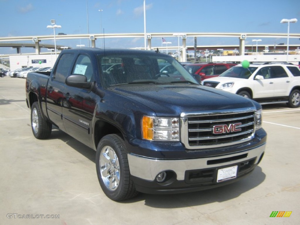 2012 Sierra 1500 SLE Crew Cab - Midnight Blue Metallic / Very Dark Cashmere/Light Cashmere photo #7