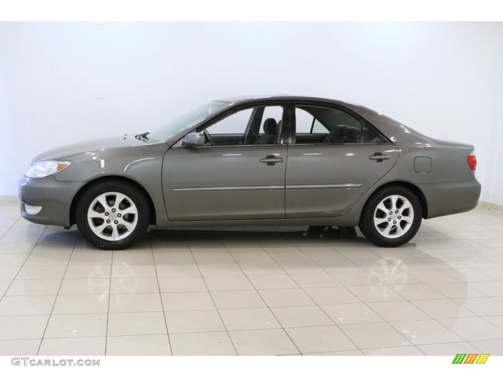 Phantom Gray Pearl 2005 Toyota Camry XLE Exterior Photo #62520559