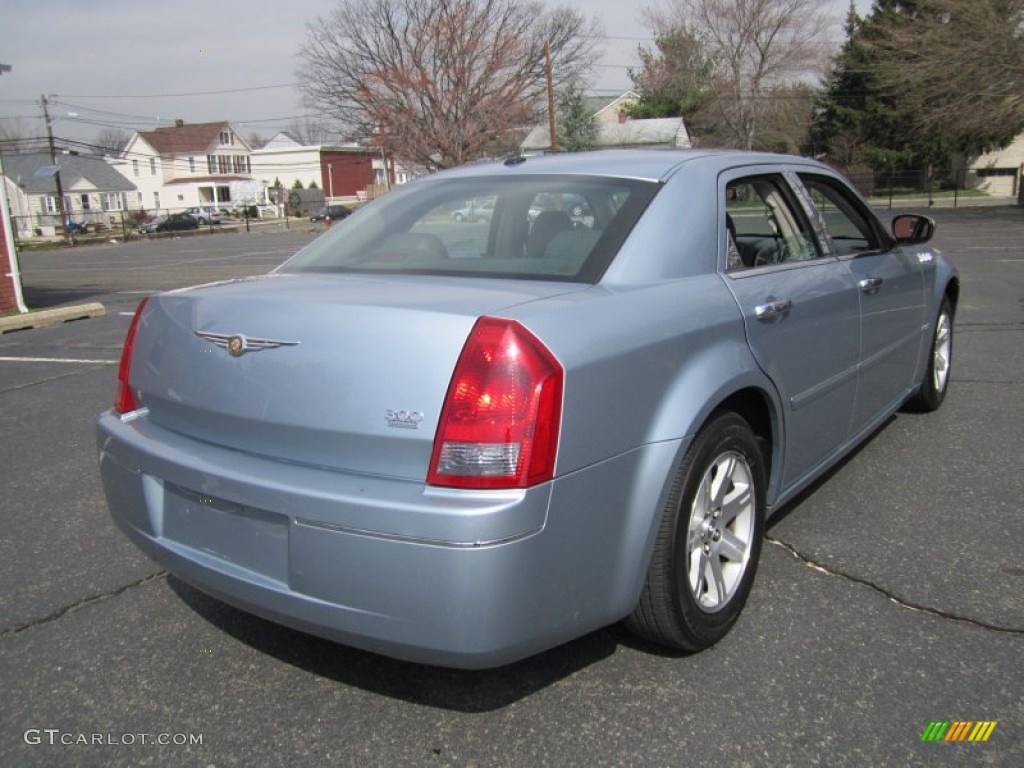 2006 300 Touring - Butane Blue Pearlcoat / Dark Slate Gray/Light Graystone photo #7