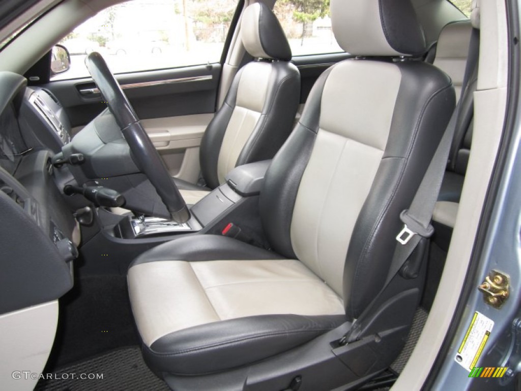 2006 Chrysler 300 Touring Front Seat Photo #62520739