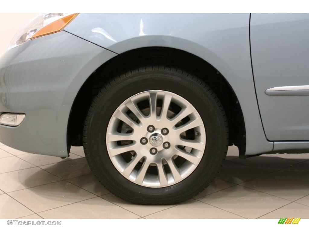 2007 Toyota Sienna XLE Limited AWD Wheel Photo #62521066
