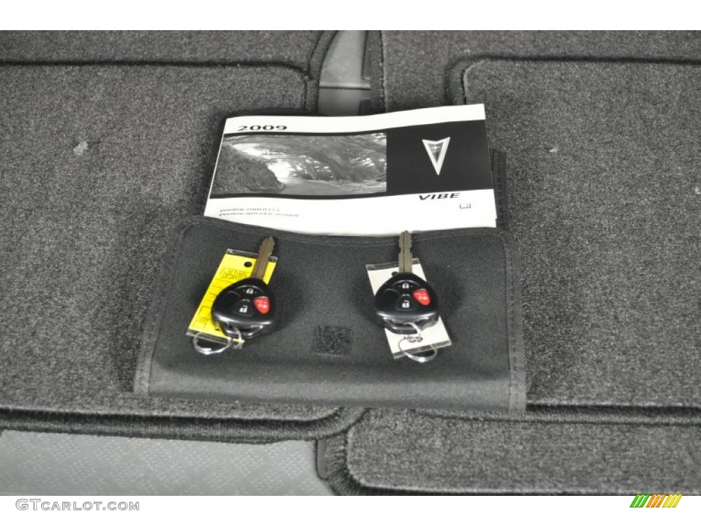 2009 Pontiac Vibe GT Keys Photo #62523067