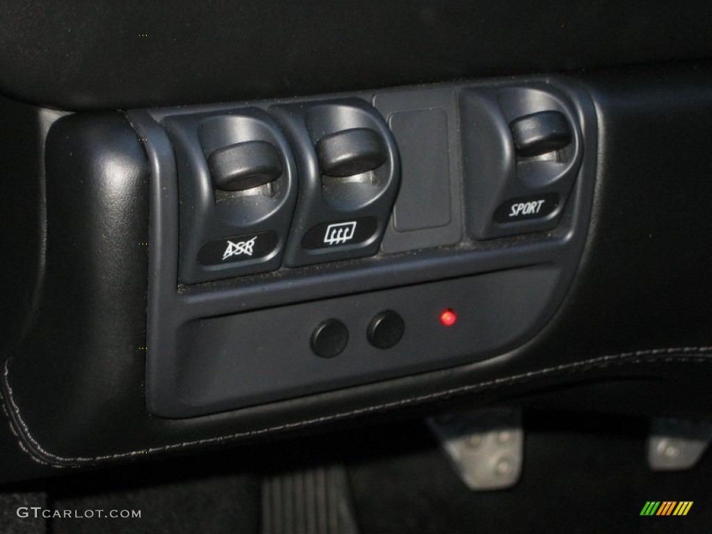 2004 Ferrari 360 Modena Controls Photos