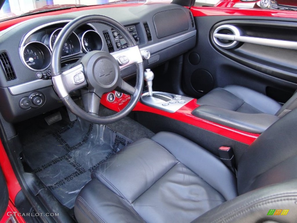 Ebony Black Interior 2005 Chevrolet SSR Standard SSR Model Photo #62528630