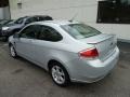 2008 Silver Frost Metallic Ford Focus SE Coupe  photo #2