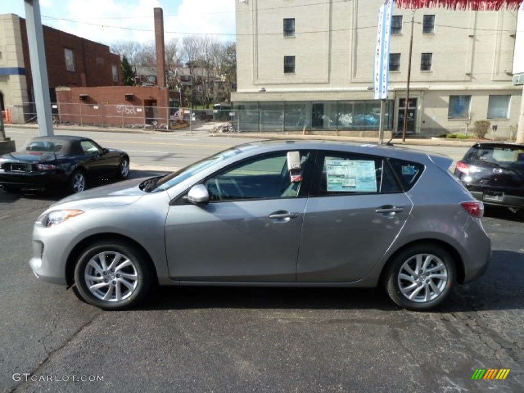 2012 MAZDA3 i Grand Touring 5 Door - Liquid Silver Metallic / Black photo #2