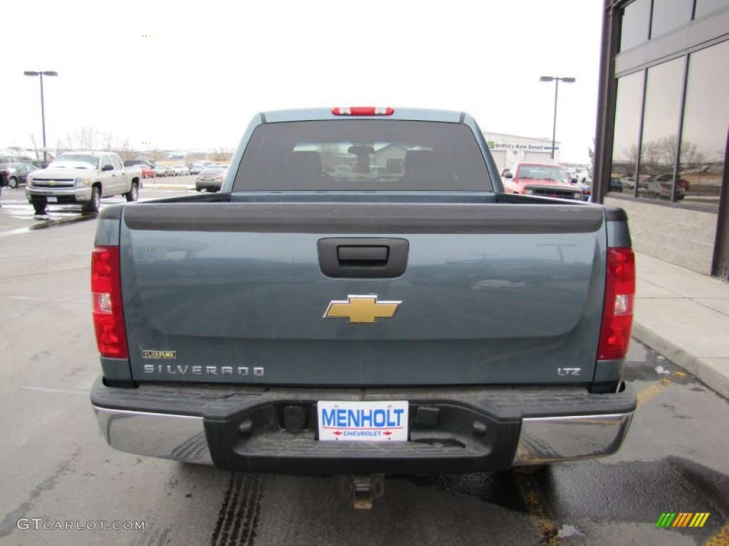 2009 Silverado 1500 LTZ Crew Cab 4x4 - Blue Granite Metallic / Ebony photo #6