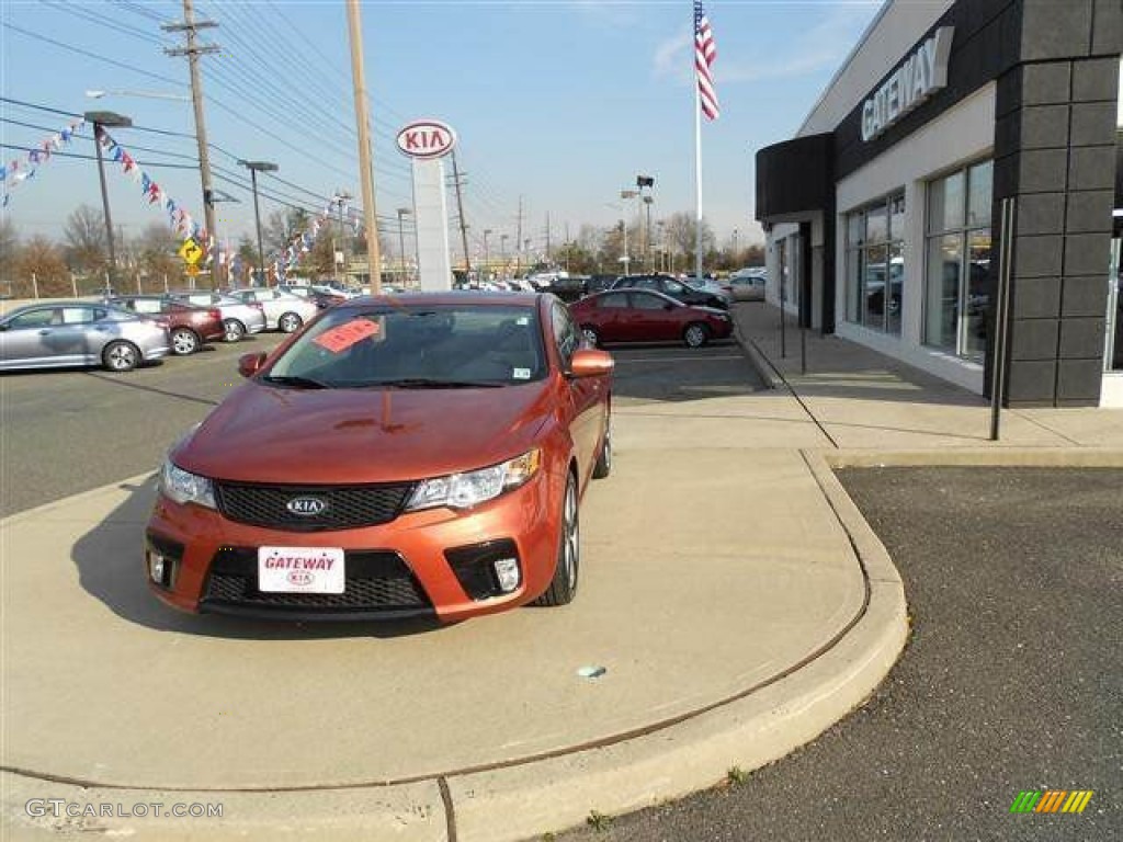 2010 Forte Koup SX - Copperhead / Black Sport photo #3