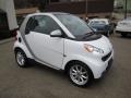 2009 Crystal White Smart fortwo passion coupe  photo #1