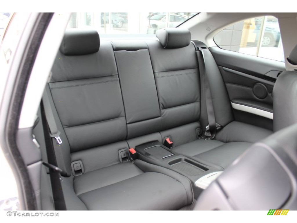 2007 BMW 3 Series 335i Coupe Rear Seat Photo #62536549