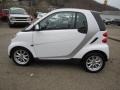 2009 Crystal White Smart fortwo passion coupe  photo #6