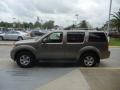 Granite Metallic - Pathfinder SE Photo No. 4