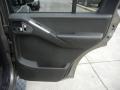 Granite Metallic - Pathfinder SE Photo No. 10