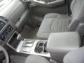 Granite Metallic - Pathfinder SE Photo No. 24