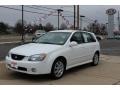 2005 Clear White Kia Spectra 5 Wagon  photo #1