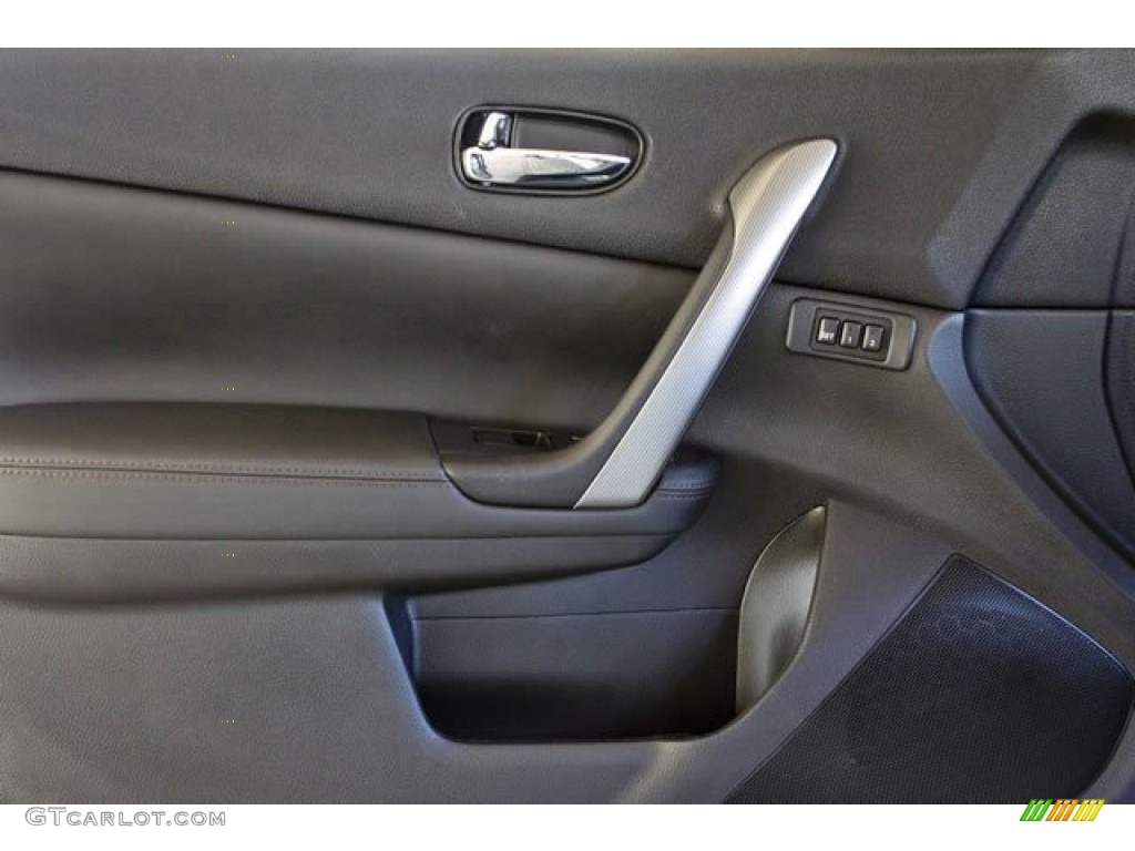 2010 Nissan Maxima 3.5 SV Sport Door Panel Photos