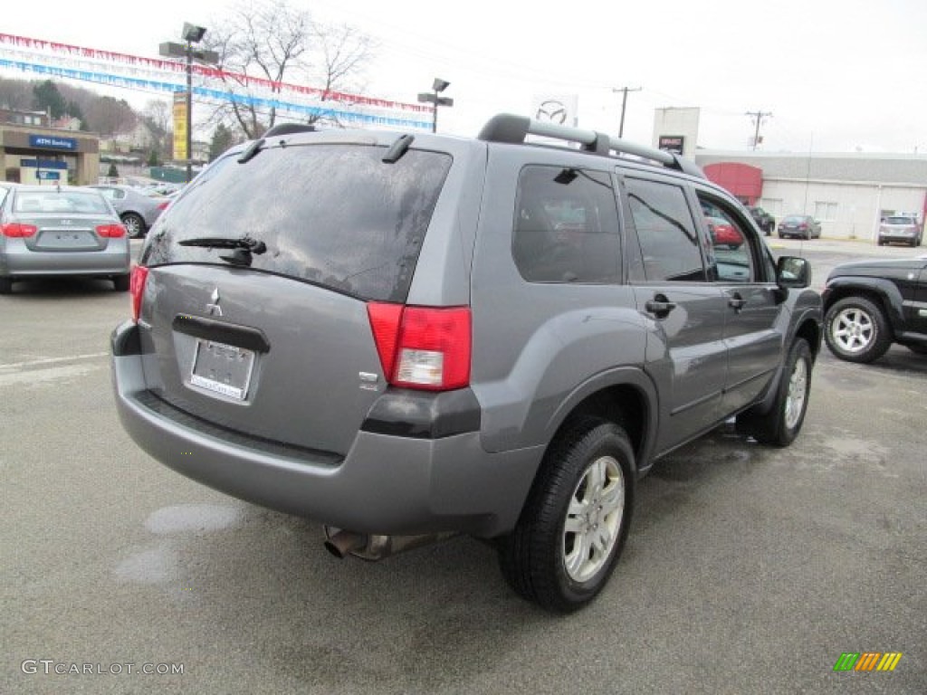 2004 Endeavor LS AWD - Titanium Gray Pearl / Charcoal Gray photo #6