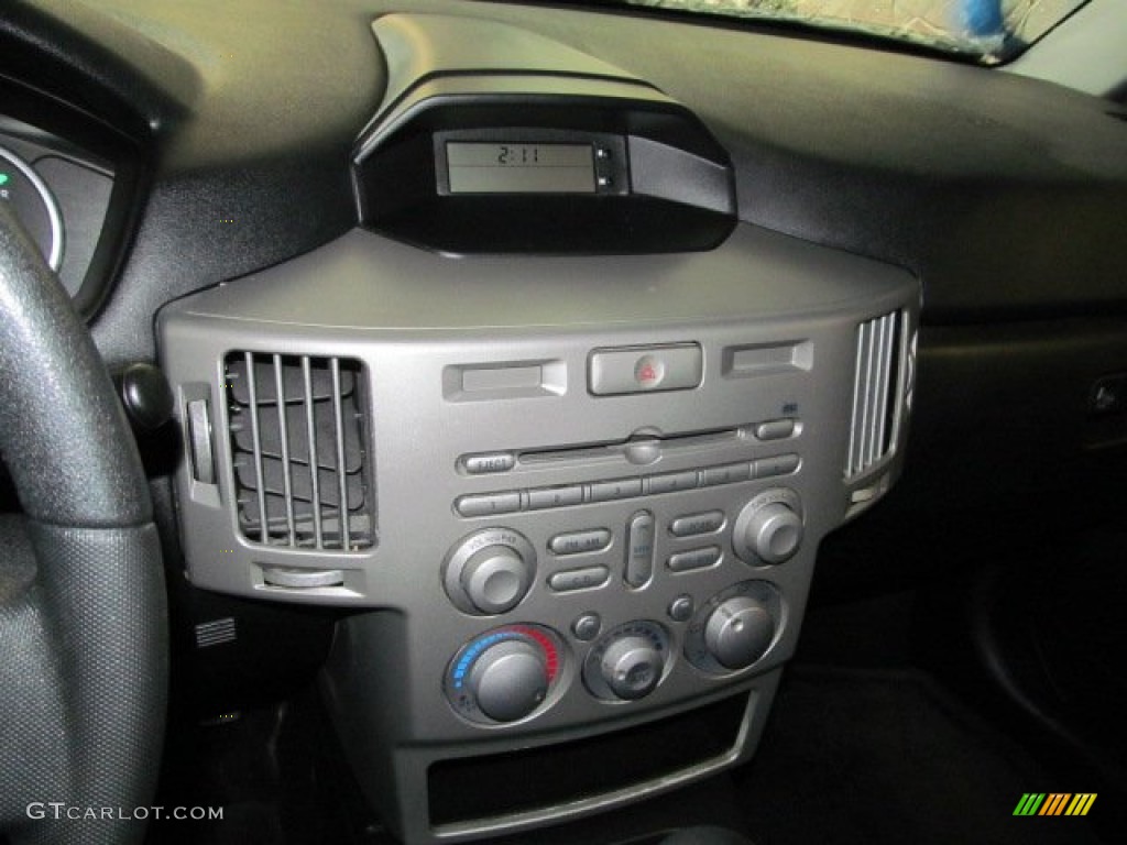 2004 Endeavor LS AWD - Titanium Gray Pearl / Charcoal Gray photo #12