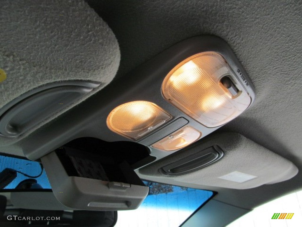 2004 Endeavor LS AWD - Titanium Gray Pearl / Charcoal Gray photo #15