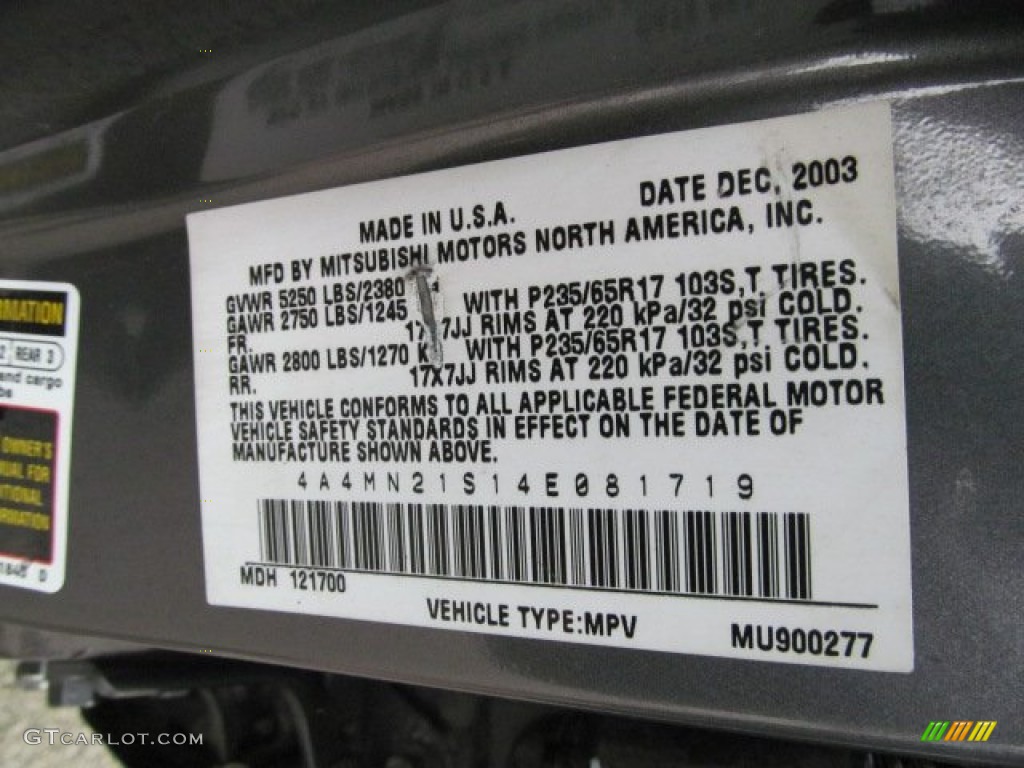 2004 Endeavor LS AWD - Titanium Gray Pearl / Charcoal Gray photo #19