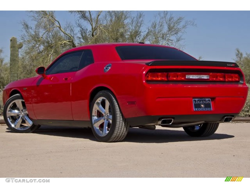 2009 Challenger SRT8 - Inferno Red Crystal Pearl Coat / Dark Slate Gray photo #8