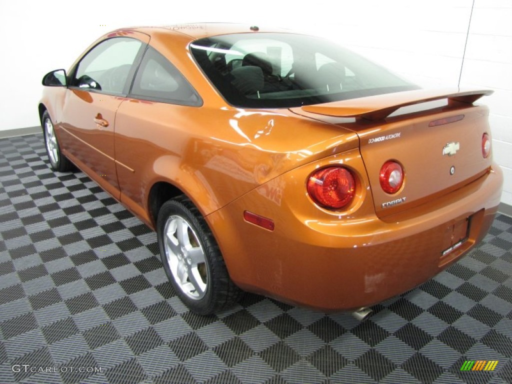 Sunburst Orange Metallic 2006 Chevrolet Cobalt LT Coupe Exterior Photo #62542573