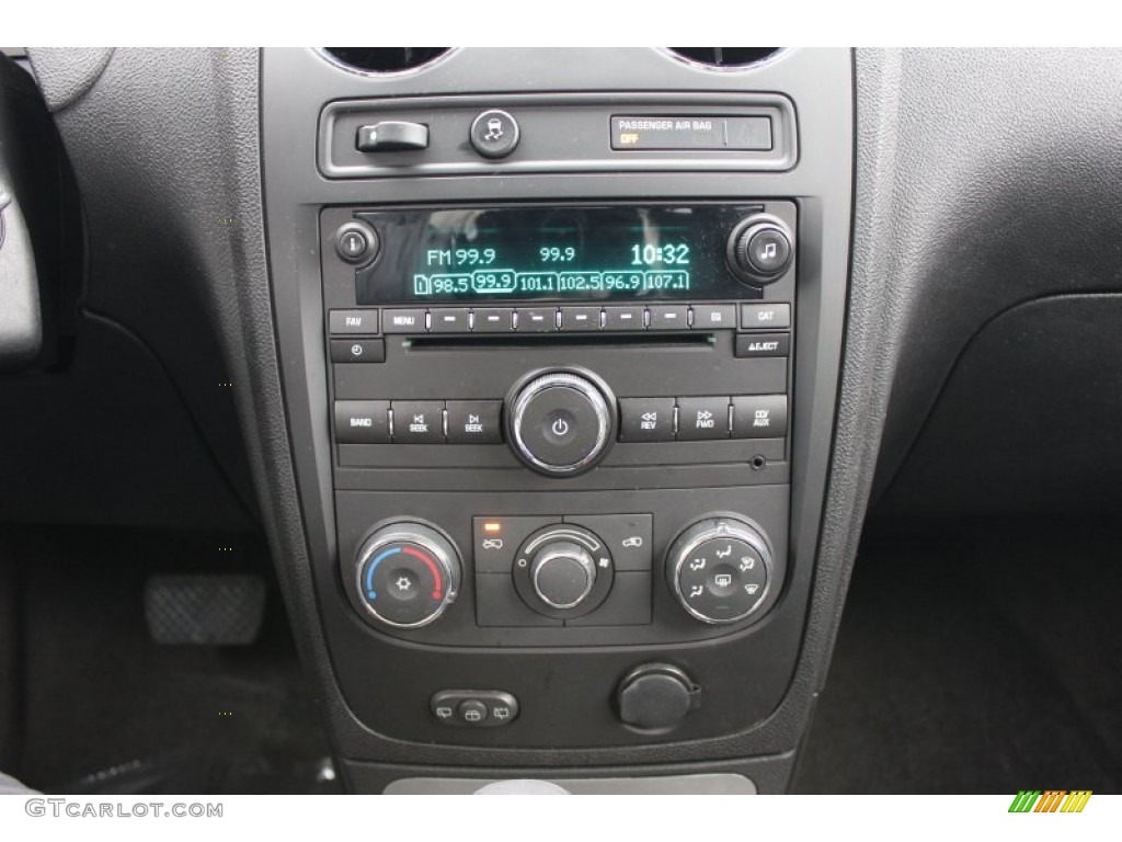 2011 HHR LT - Arctic Ice White / Gray photo #5