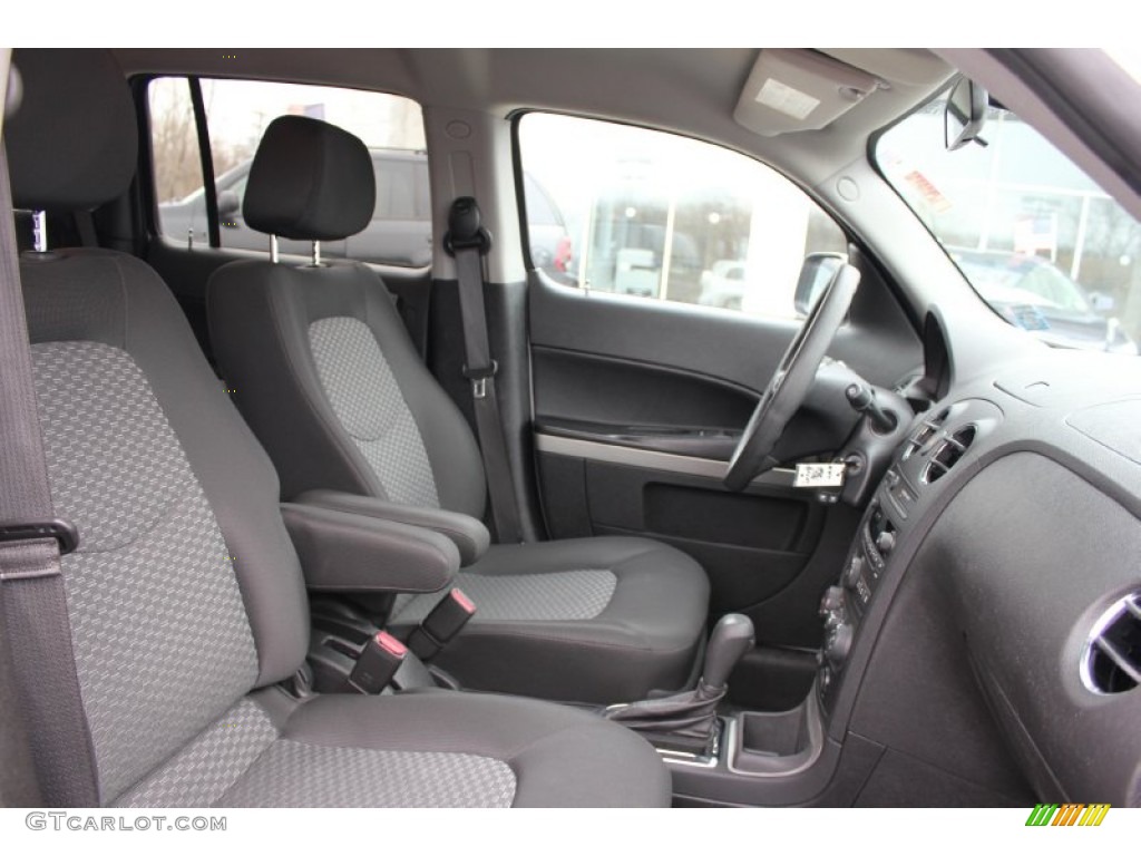2011 HHR LT - Arctic Ice White / Gray photo #15