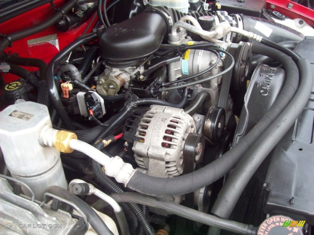2001 S10 ZR2 Extended Cab 4x4 - Victory Red / Graphite photo #24
