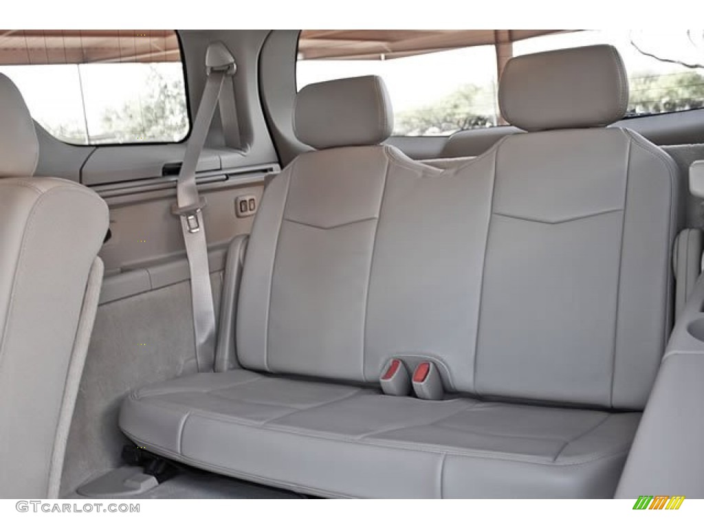 2008 Cadillac SRX V6 Rear Seat Photo #62544942