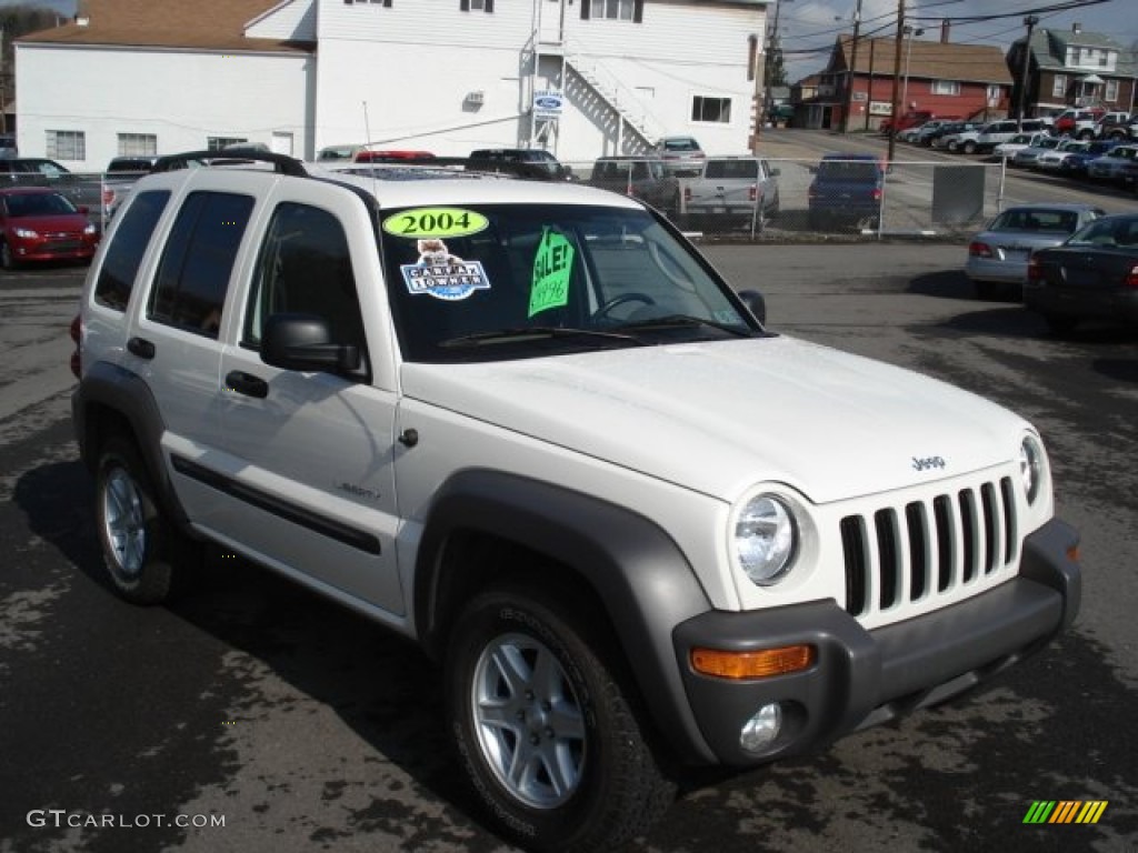 2004 Liberty Sport 4x4 - Stone White / Dark Slate Gray photo #1