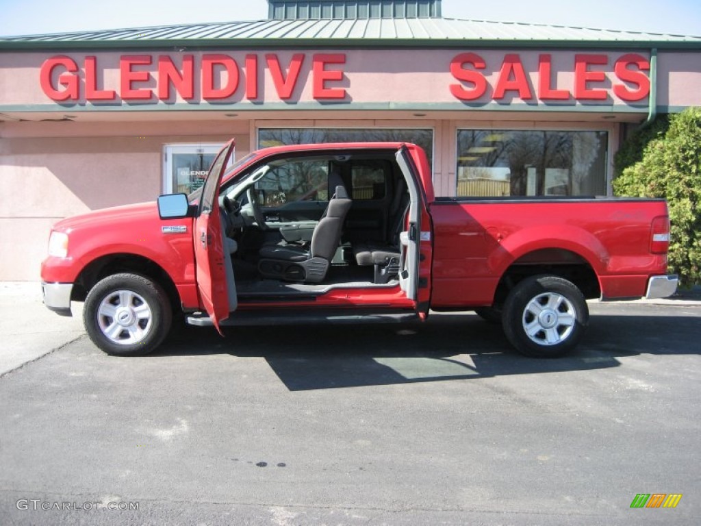 2004 F150 XLT SuperCab 4x4 - Bright Red / Dark Flint photo #12