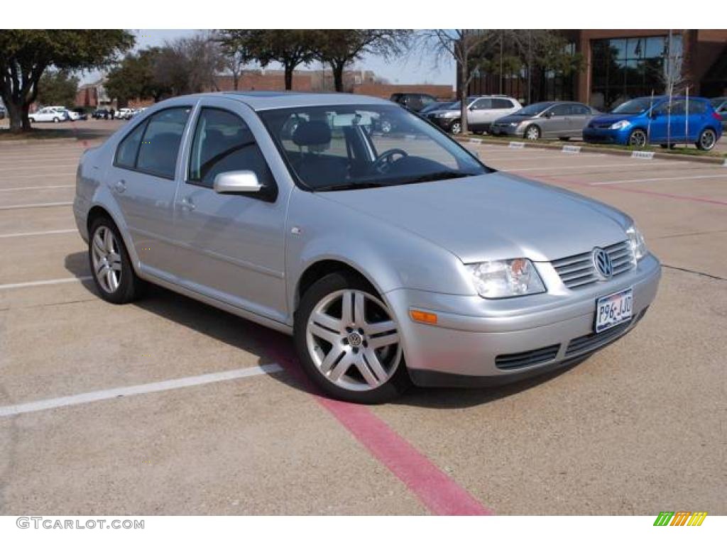 Reflex Silver Metallic Volkswagen Jetta