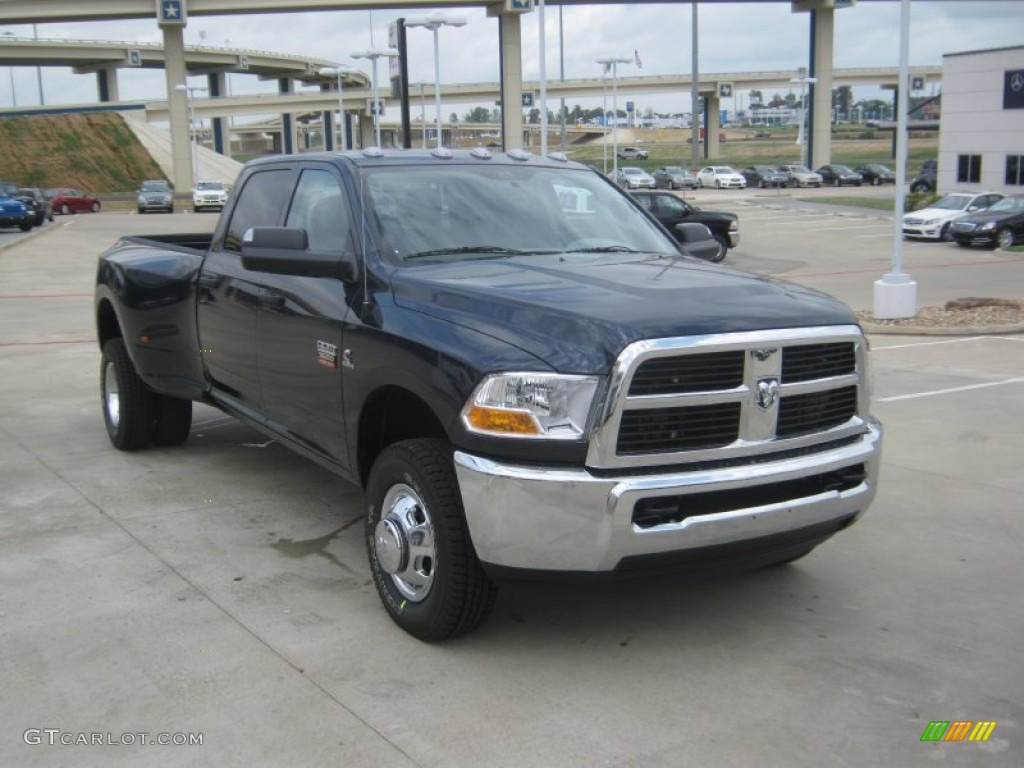 2012 Ram 3500 HD ST Crew Cab 4x4 Dually - Midnight Blue Pearl / Dark Slate/Medium Graystone photo #7
