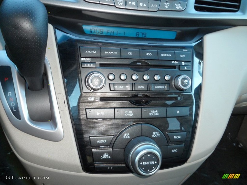 2012 Honda Odyssey Touring Controls Photo #62552701