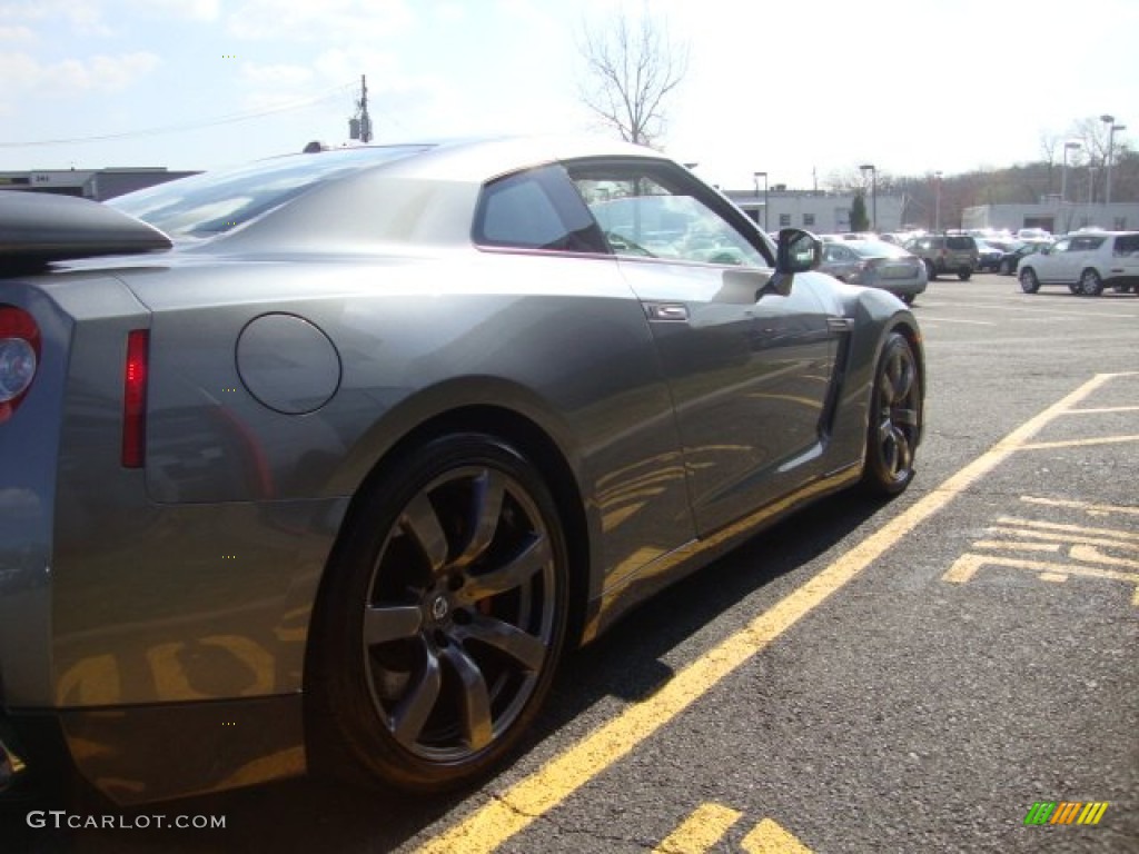 2010 GT-R Premium - Gun Metallic / Gray photo #9