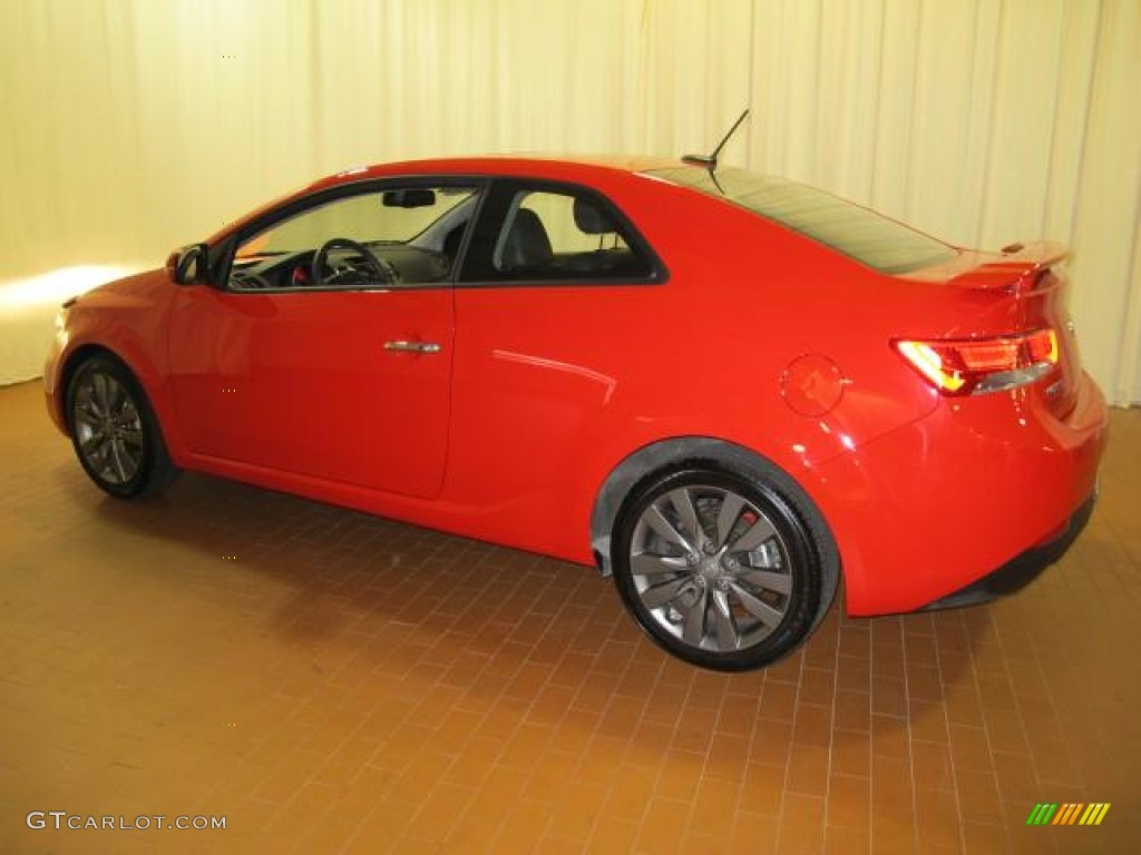 2011 Forte Koup SX - Racing Red / Black Sport photo #5