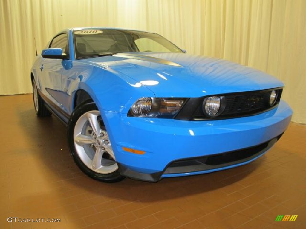 2010 Mustang GT Coupe - Grabber Blue / Stone photo #2