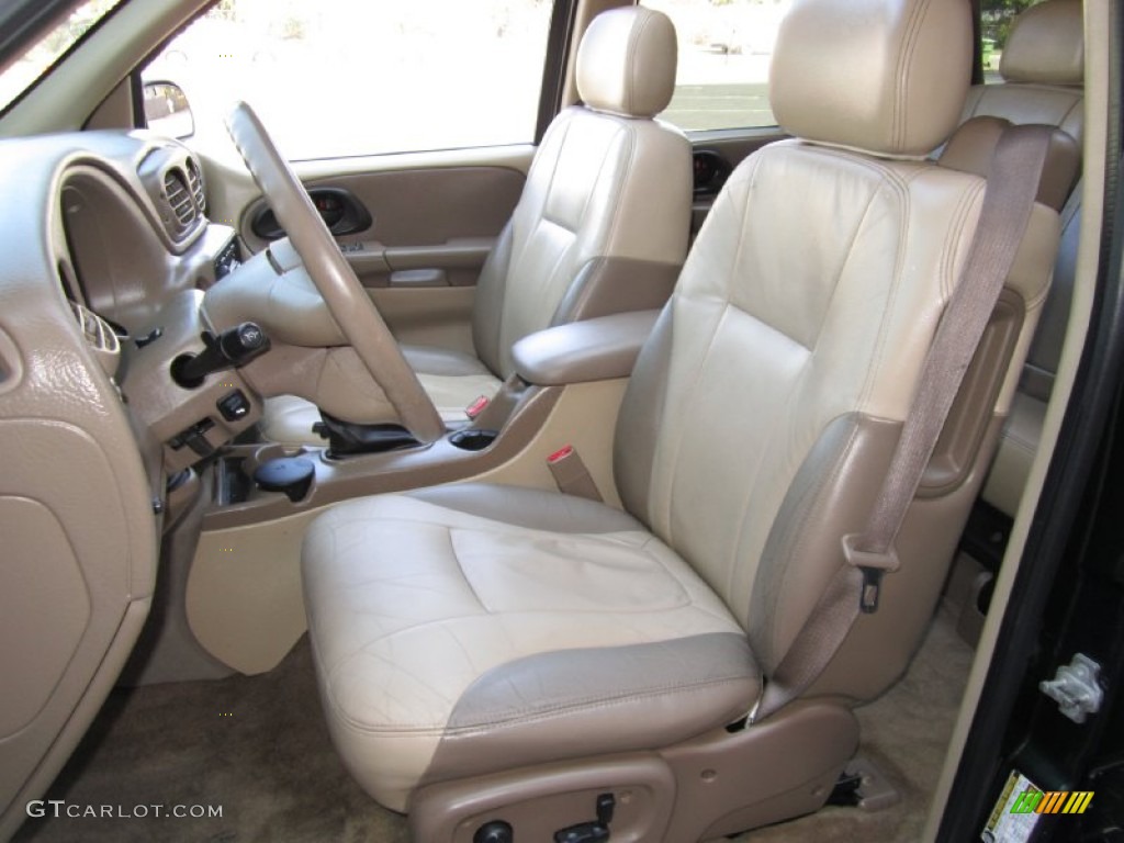2004 Chevrolet TrailBlazer LT 4x4 Front Seat Photo #62556607