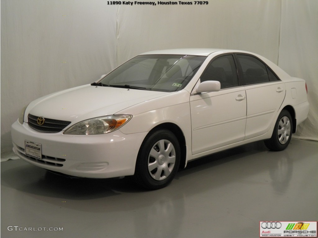 2002 Camry LE - Super White / Stone photo #4