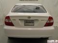 Super White - Camry LE Photo No. 17